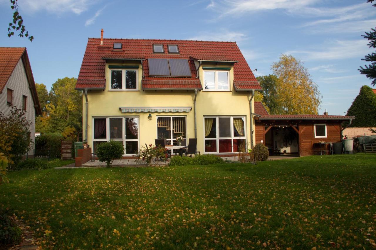 Ferienhaus Bogsi Müllrose Exteriör bild